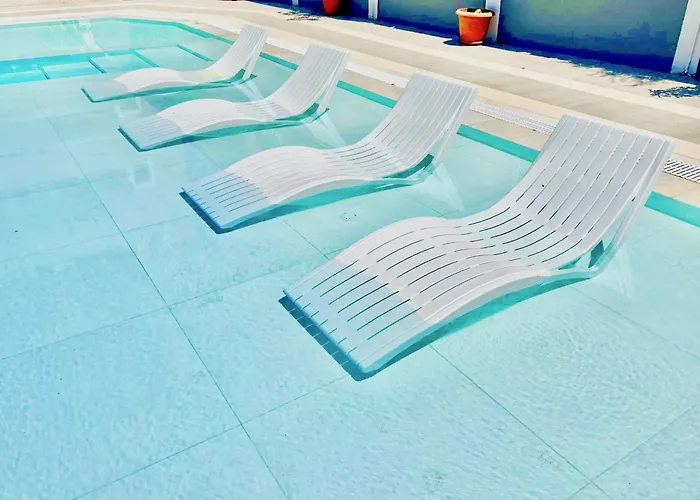Cielo With Private Pool In Canal D'amour By Dadovillas Βίλα