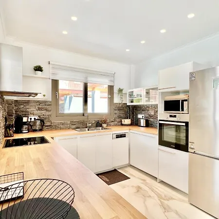 فيلة Cielo With Private Pool In Canal D'amour By Dadovillas Sidárion